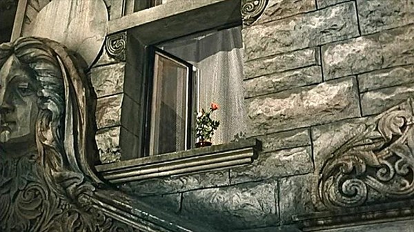 105-Дом Неибургса